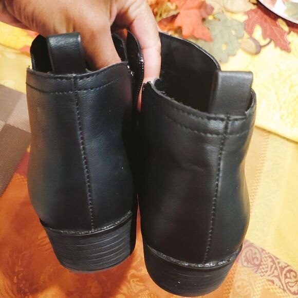 AMERICAN RAG Black Faux Leather Ankle Boot - Picture 5 of 5